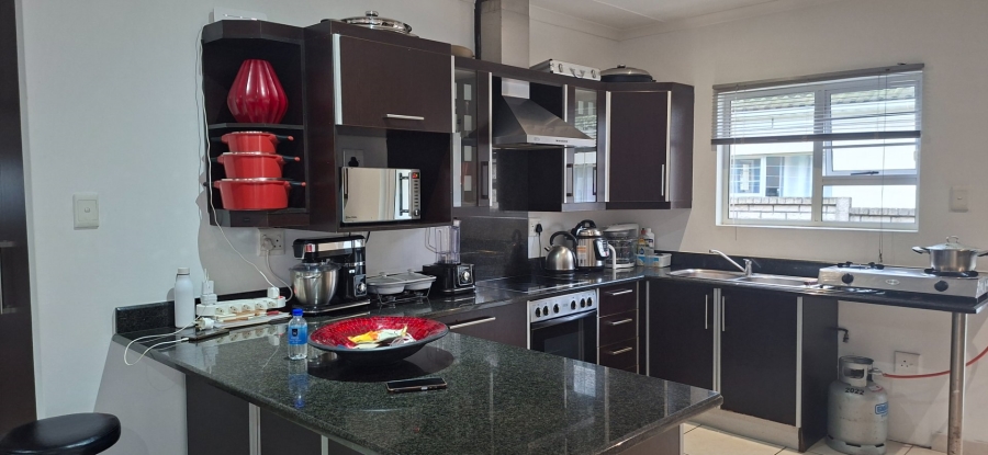 3 Bedroom Property for Sale in Abbotsford Eastern Cape